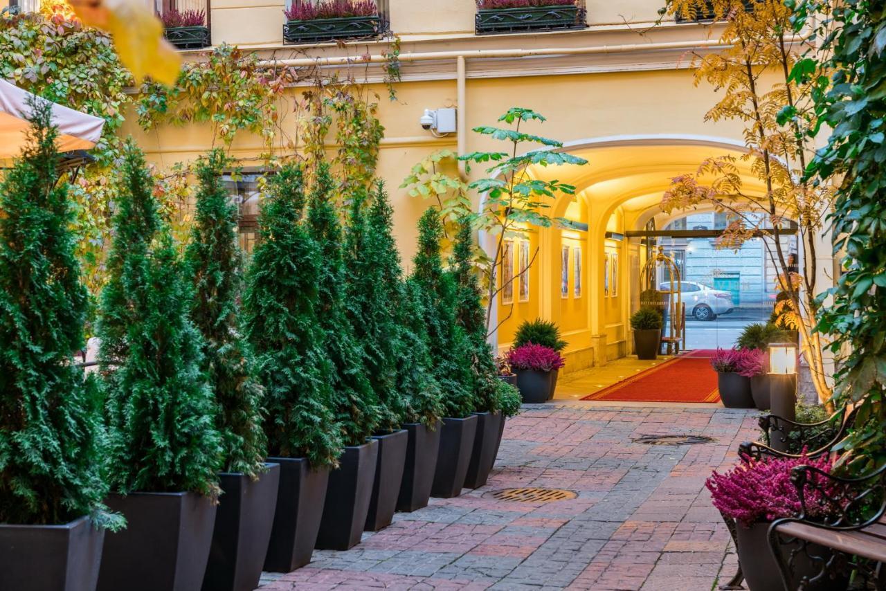Helvetia Hotel Saint Petersburg Exterior photo
